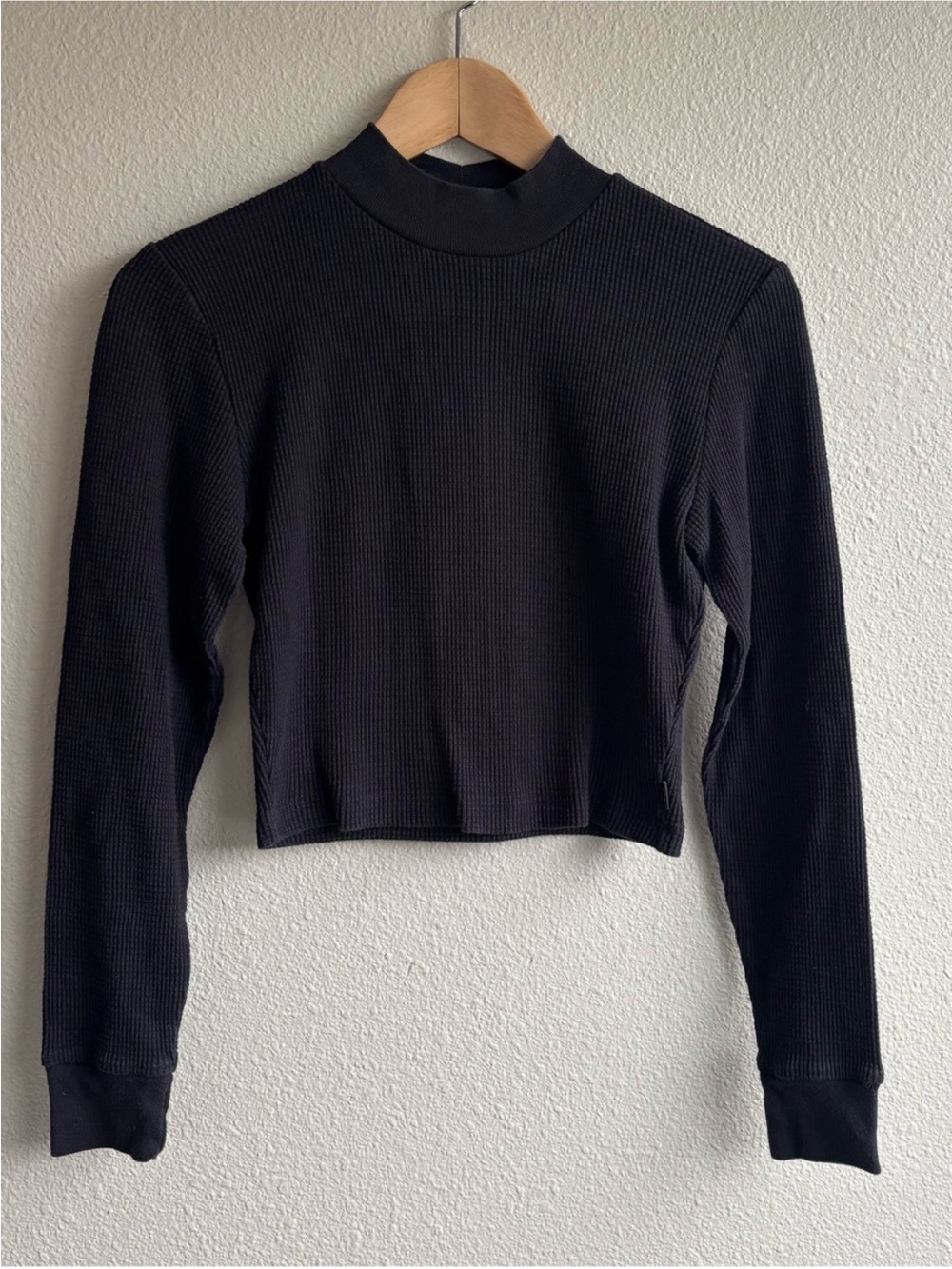 Black Cotton Mock Neck Long-Sleeve Crop Top